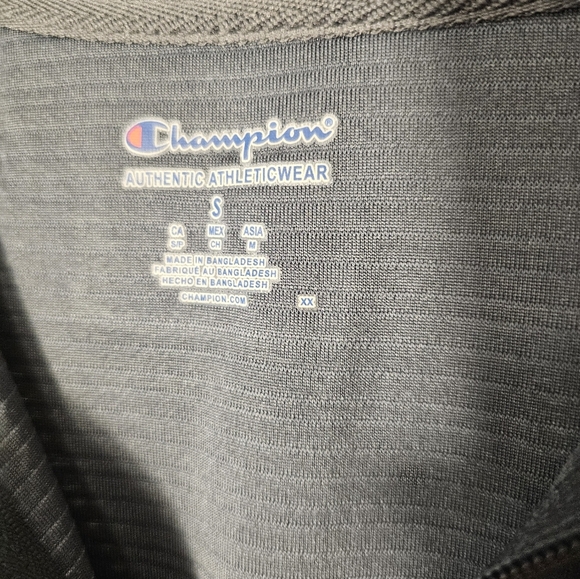 Champion Iowa Hawkeyes Gray 1/4 Zip Long Sleeve Shirt Men's Size Small NWT - Picture 8 of 10